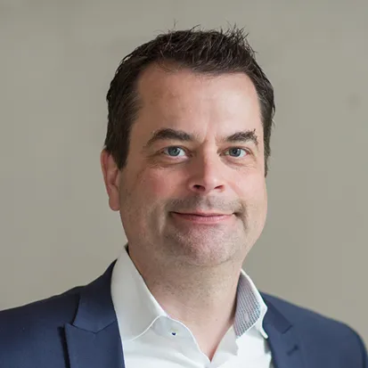 Portrait Dr. Thomas Peters